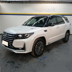 Changan CS95 2019 2.0T полноприводная роскошная модель
